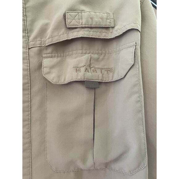 Habit Shirt Men L Tan Fishing Lightweight Short Sleeve button 360 Venting - Picture 2 of 6